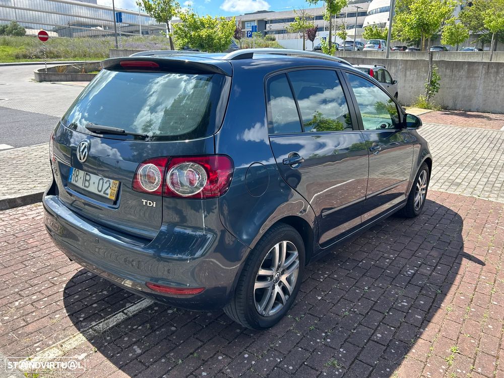 VW Golf Plus - 2