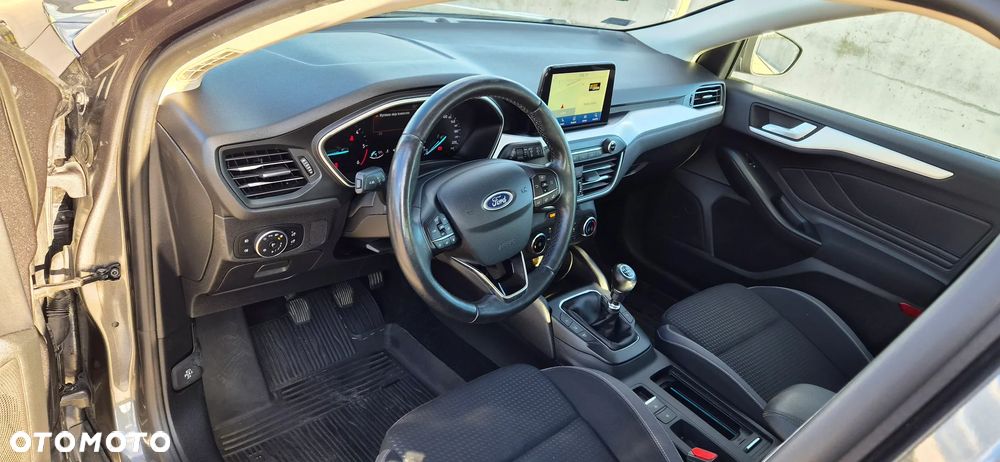 Ford Focus 1.5 EcoBlue Trend - 6