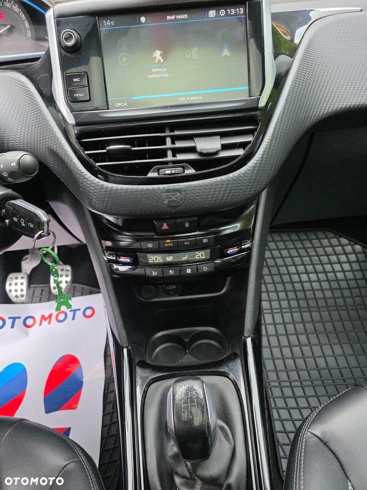 Peugeot 2008 PureTech 110 Stop&Start Crossway - 23