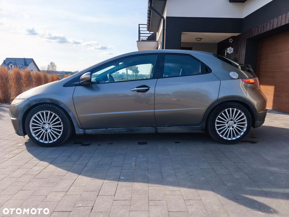 Honda Civic 1.8 Comfort - 6