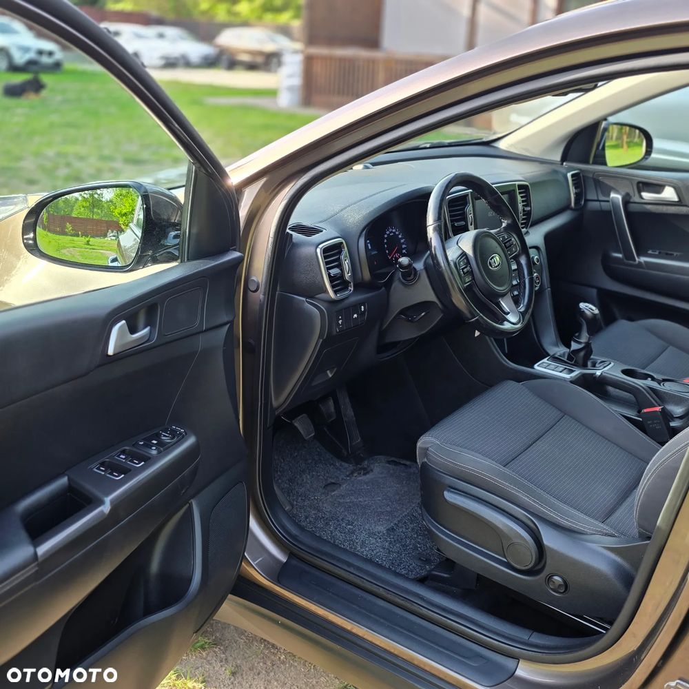 Kia Sportage 1.7 CRDI 2WD Dream-Team Edition - 10