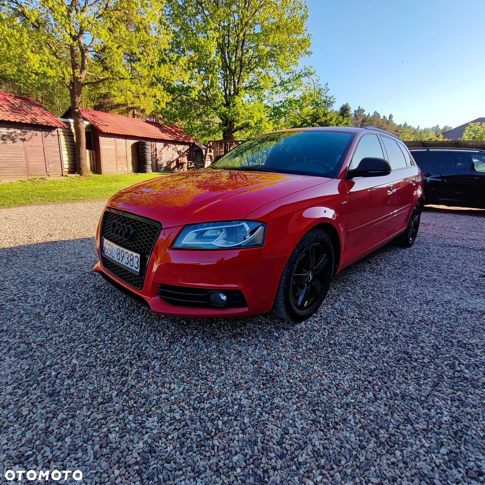 Audi A3 Sportback - 1
