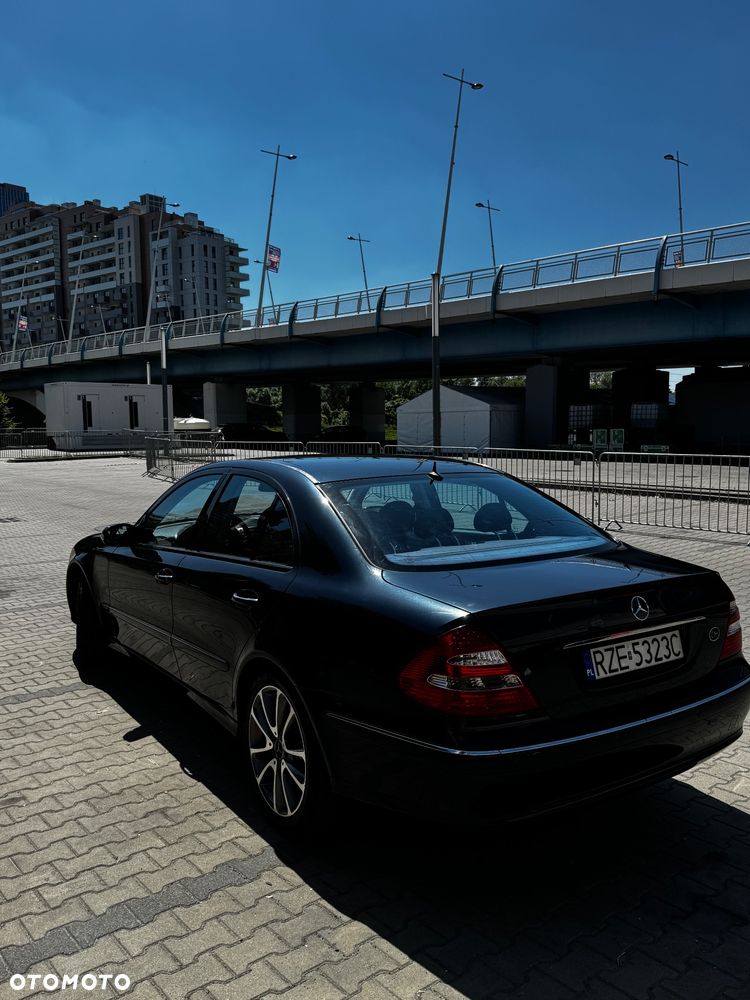 Mercedes-Benz Klasa E 350 4-Matic Avantgarde - 4