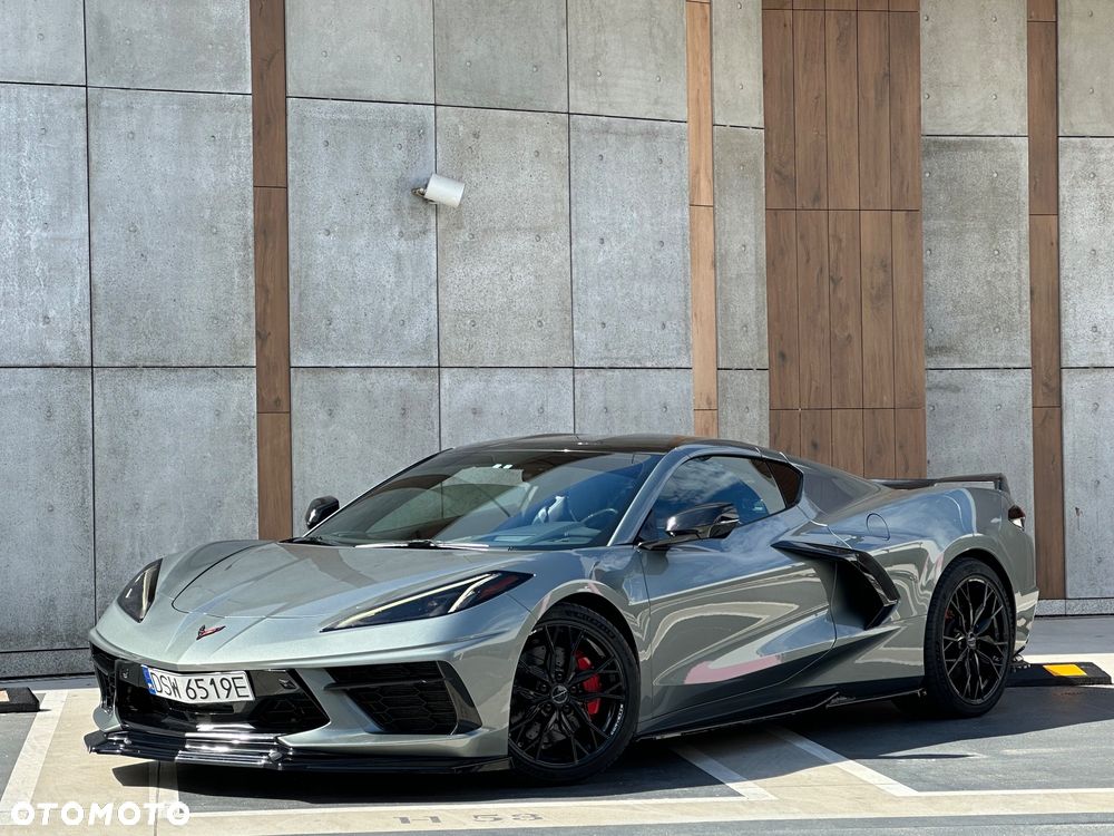 Chevrolet Corvette - 2