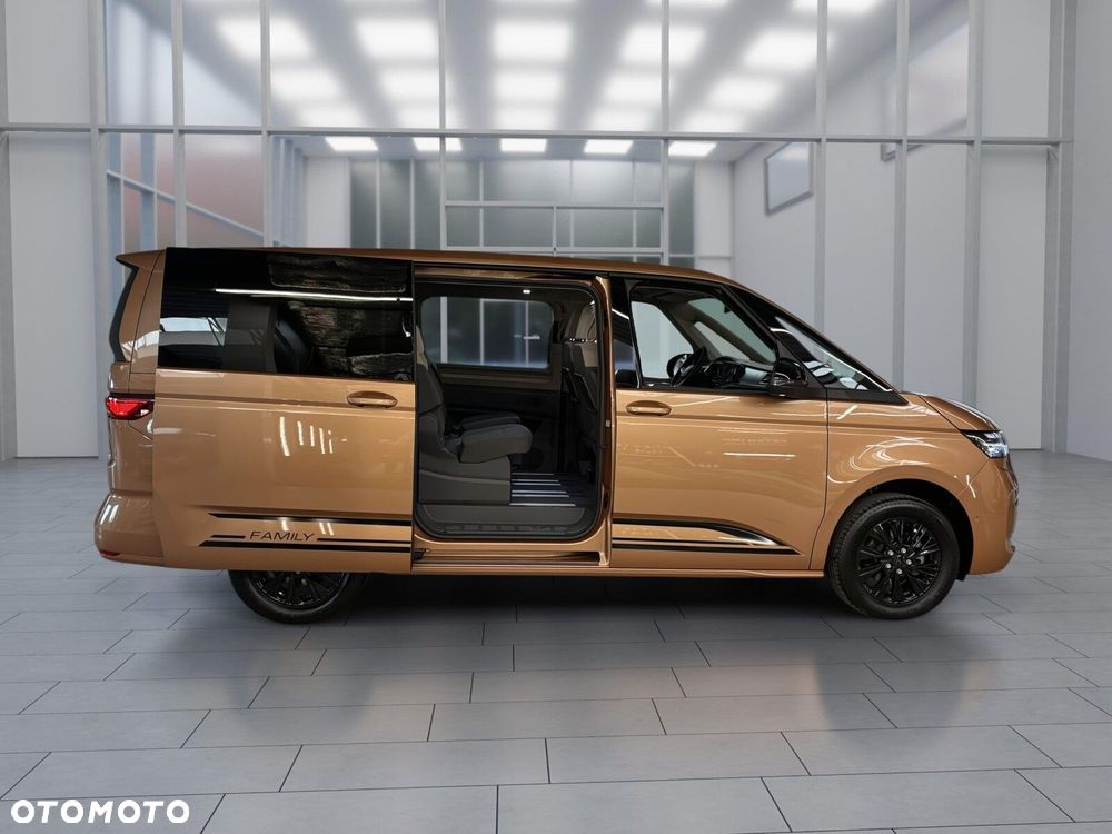 Volkswagen Multivan - 10