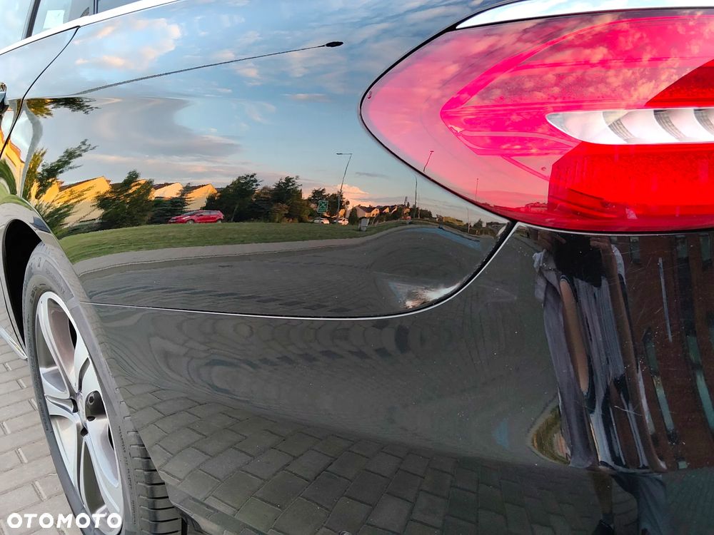 Mercedes-Benz Klasa E 200 9G-TRONIC Avantgarde - 31
