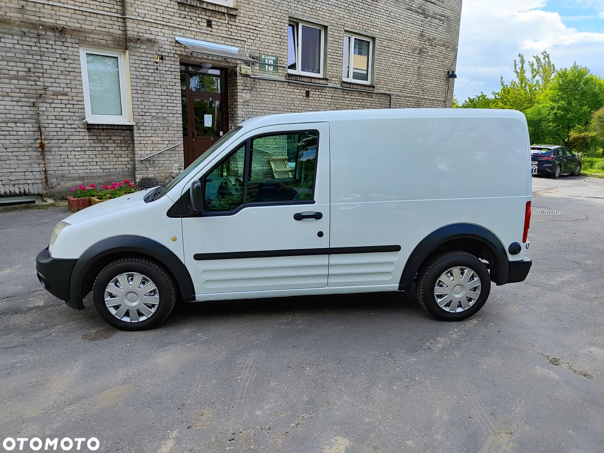 Ford Transit Connect - 11