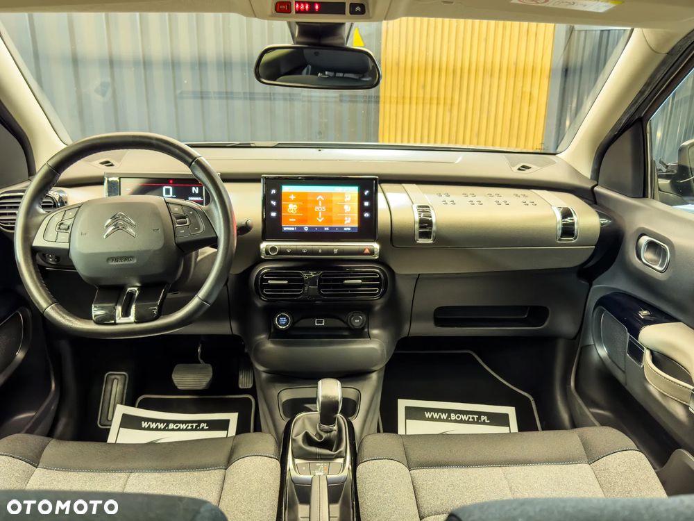 Citroën C4 Cactus 1.2 PureTech Feel S&S EAT6 - 24