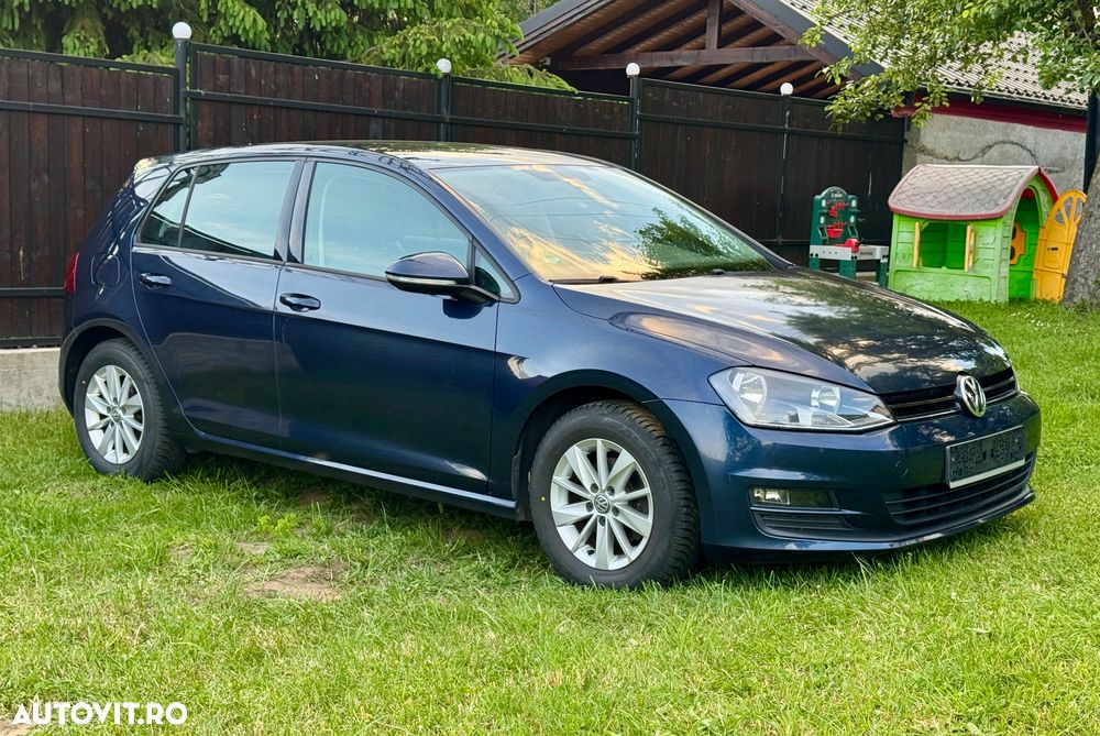 Volkswagen Golf - 11