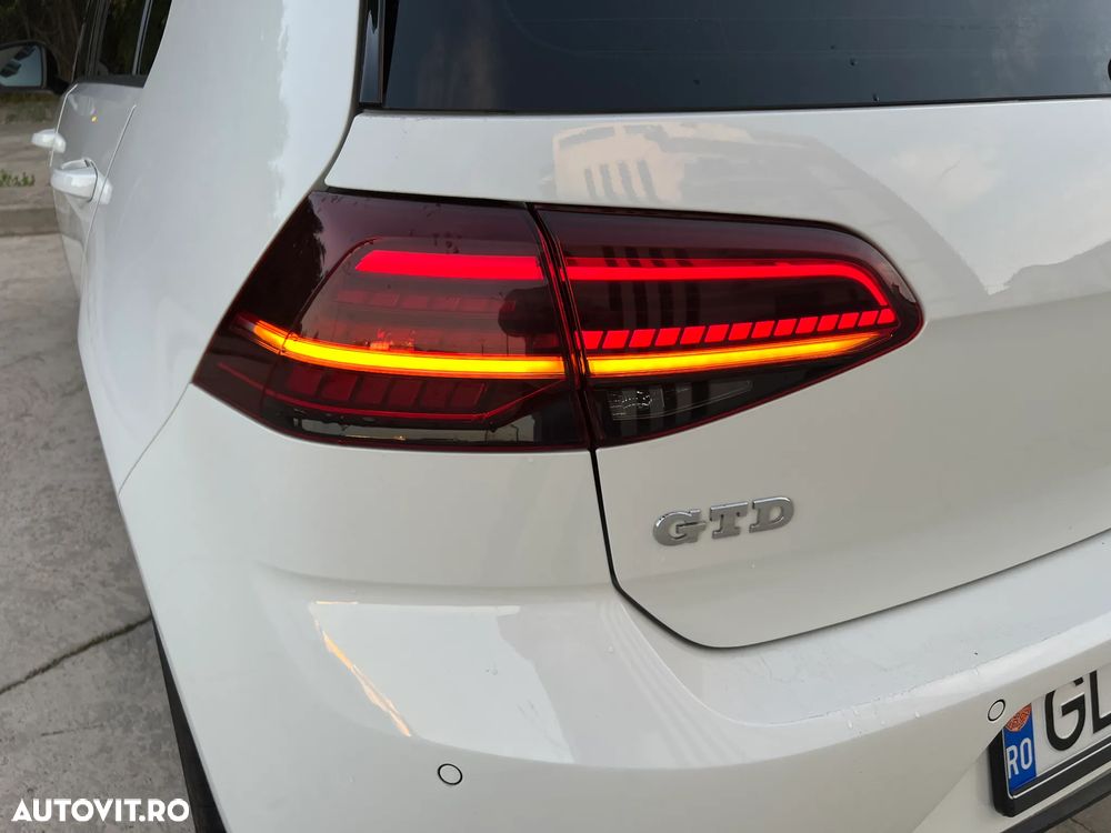 Volkswagen Golf GTD 2.0 TDI SCR DSG - 15