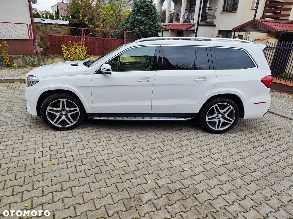 Mercedes-Benz GLS - 9
