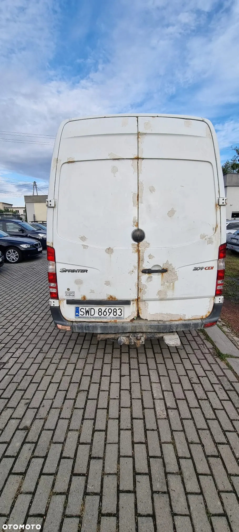 Mercedes-Benz Sprinter - 5