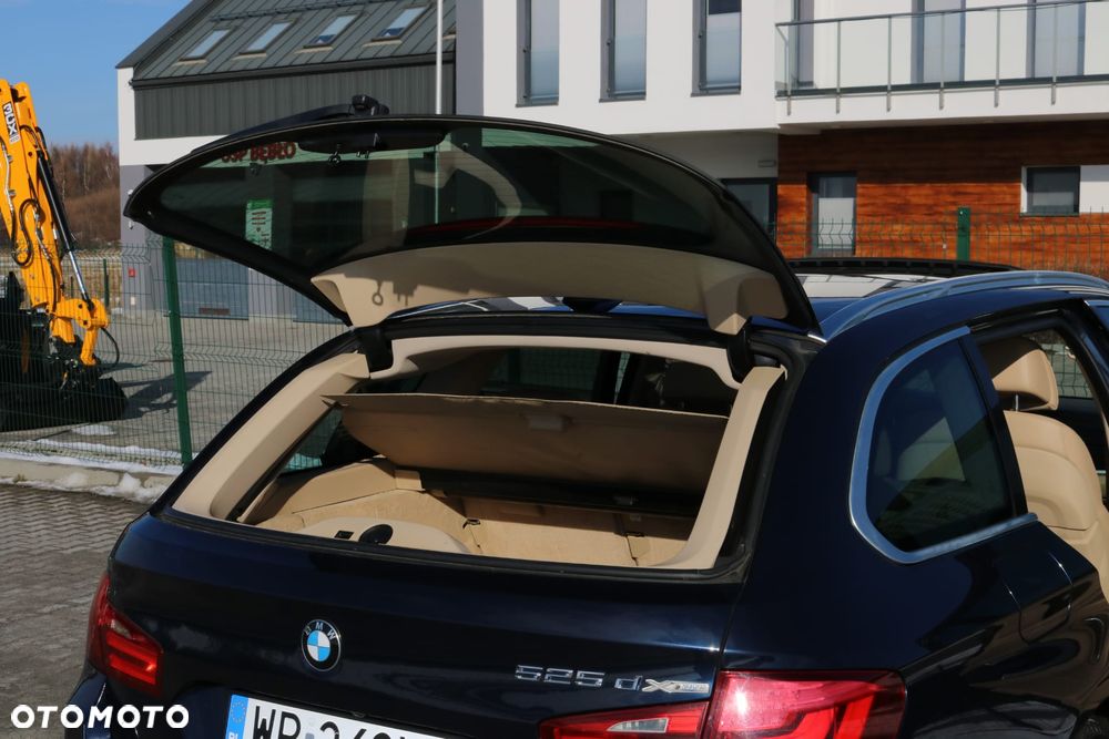 BMW Seria 5 525d xDrive Modern Line - 37