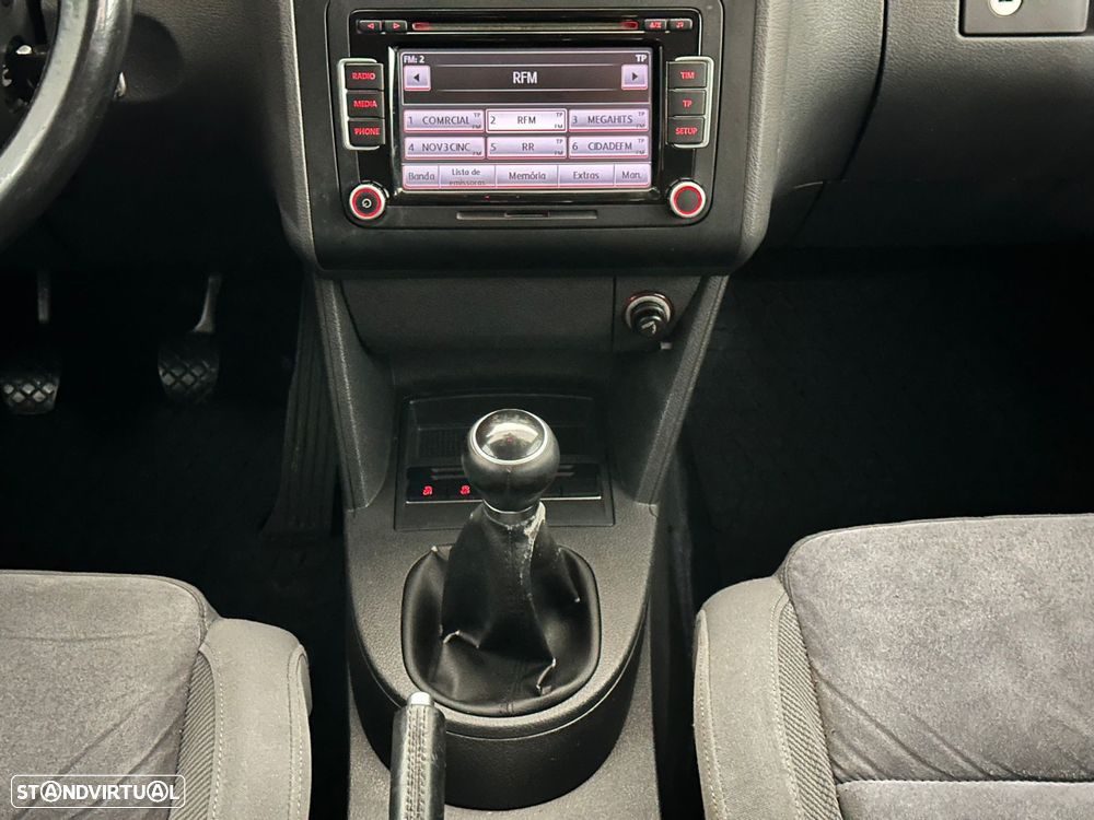 VW Touran 1.6 TDI Blue.Confortline 7L - 21