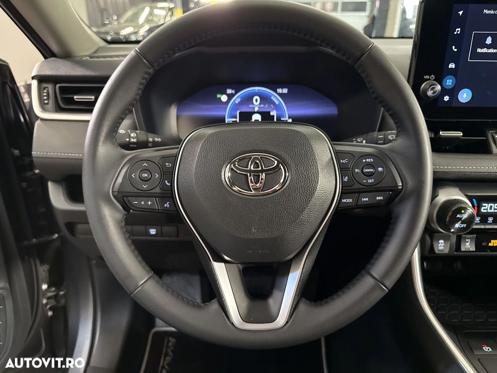 Toyota RAV4 - 17