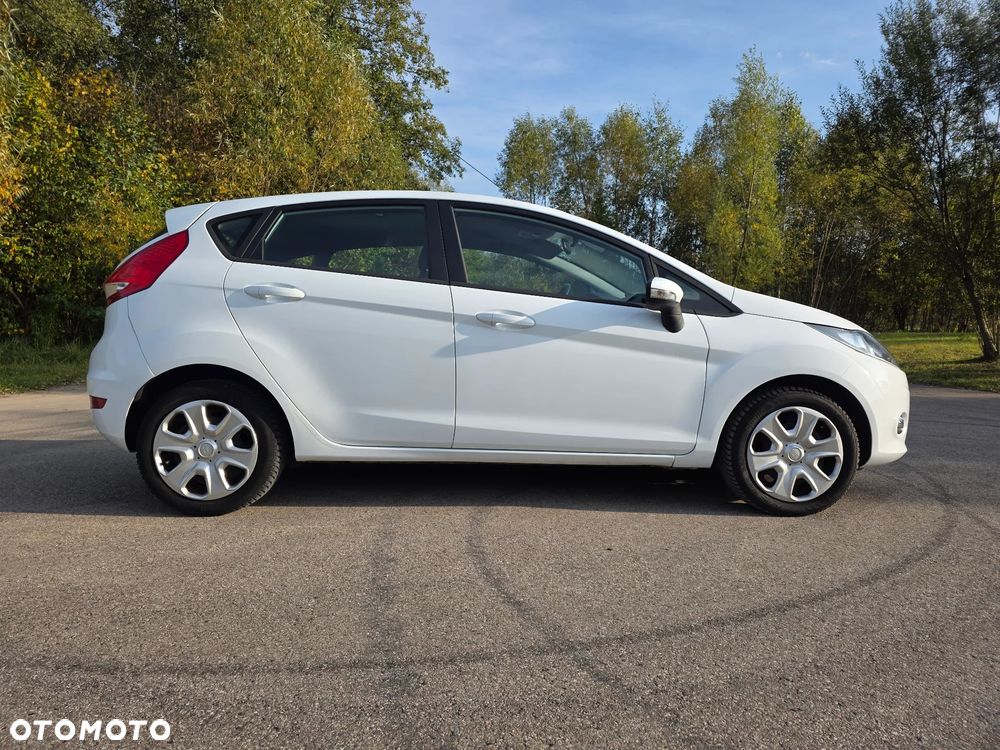 Ford Fiesta - 6