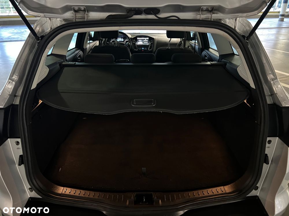 Ford Focus 1.5 EcoBoost Start-Stopp-System Business Edition - 19