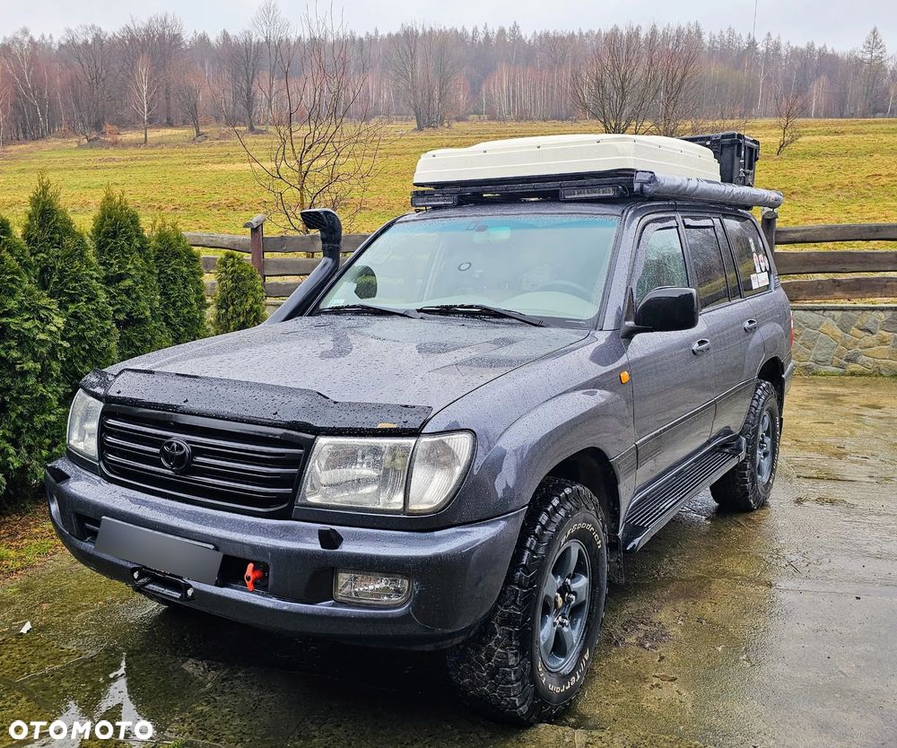 Toyota Land Cruiser 100 Automatik - 1