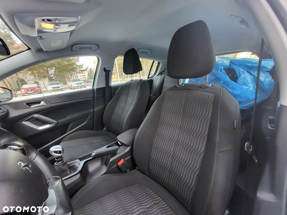 Peugeot 308 1.2 PureTech Active S&S - 7