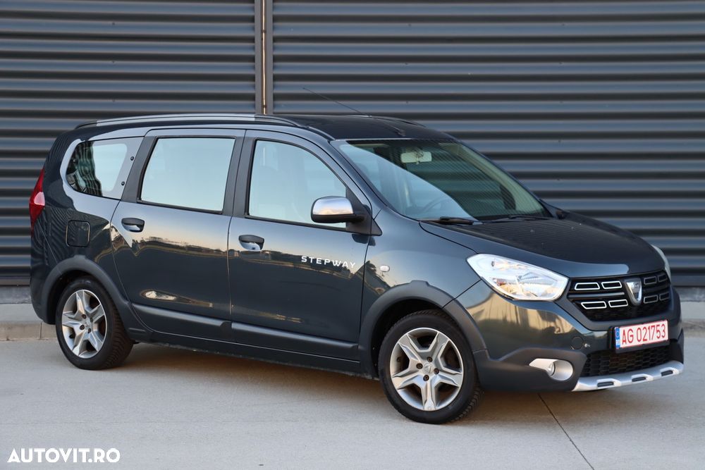 Dacia Lodgy 1.6 SCe Stepway - 10