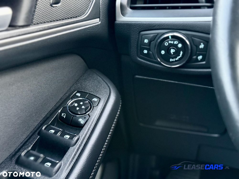 Ford S-Max 2.0 EcoBlue TREND - 23