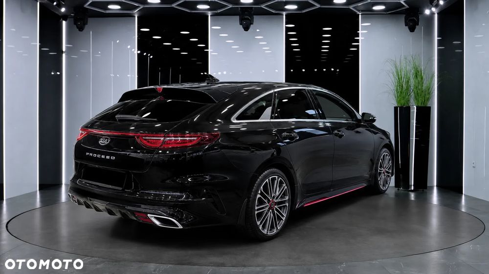 Kia ProCeed 1.6 T-GDI GT DCT - 6