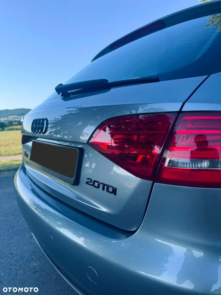 Audi A4 Avant - 6