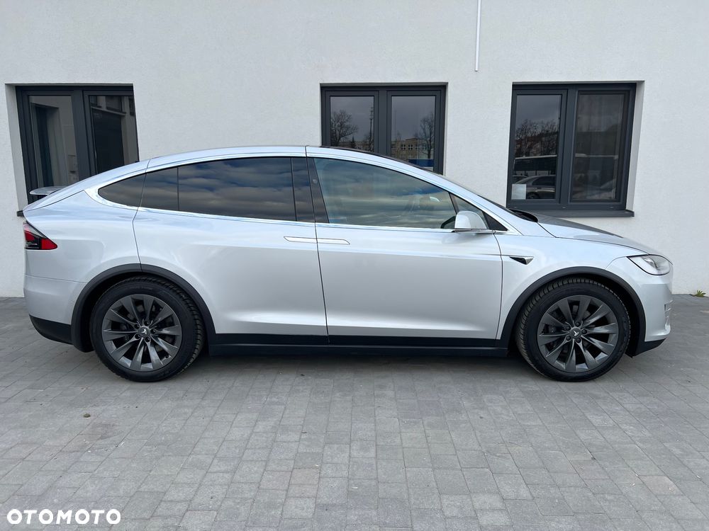 Tesla Model X 100D Allradantrieb - 8
