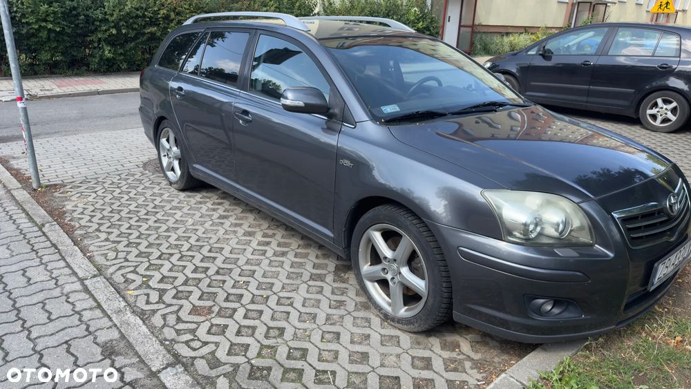 Toyota Avensis 2.2 D-4D Prestige - 8