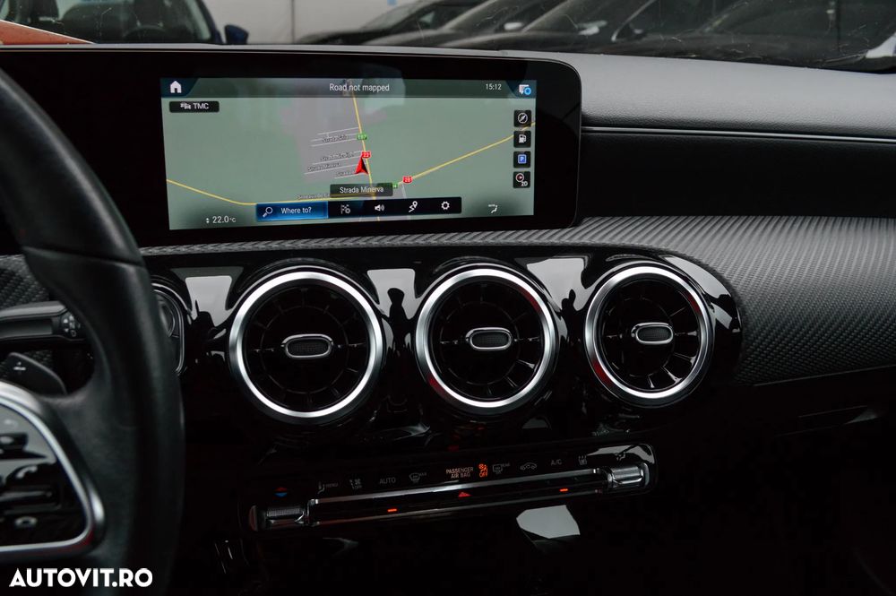 Mercedes-Benz A 250 e 8G-DCT Progressive - 24