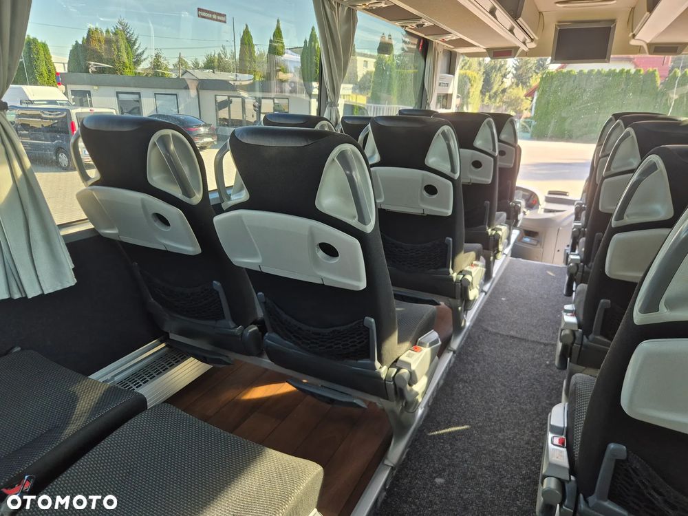 Iveco MAGELYS PRO / SPROWADZONY / MANUAL / 87 000 KM - 35