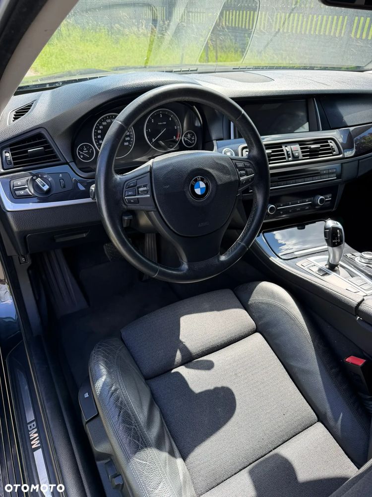 BMW Seria 5 520d - 10
