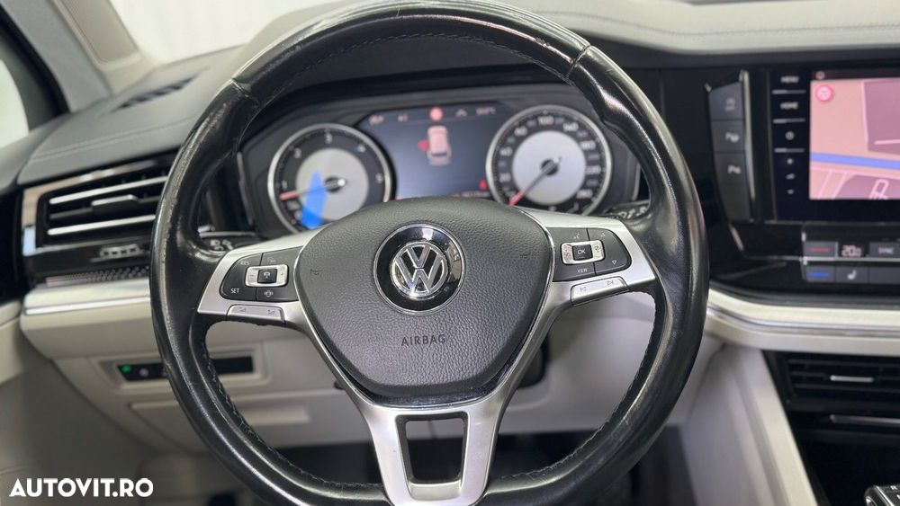 Volkswagen Touareg V6 TDI Atmosphere - 16