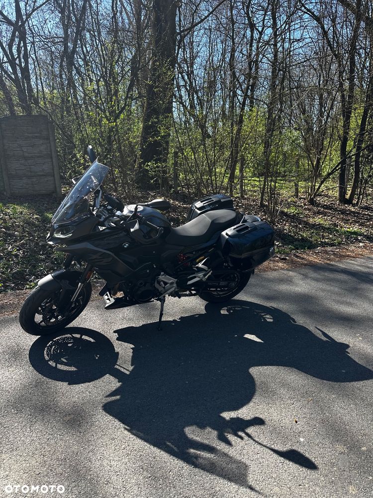BMW XR - 13