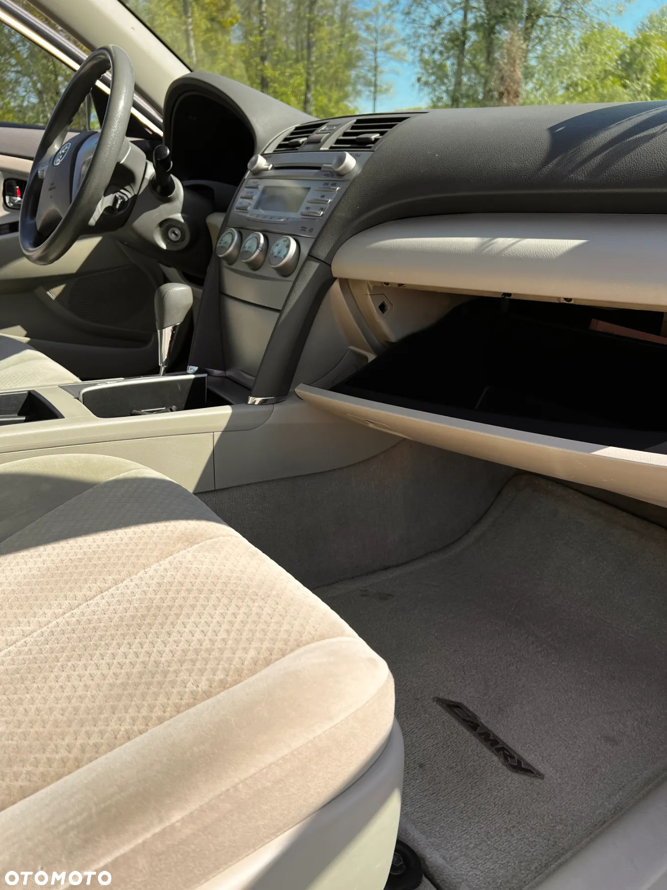 Toyota Camry 2.4 SE - 16