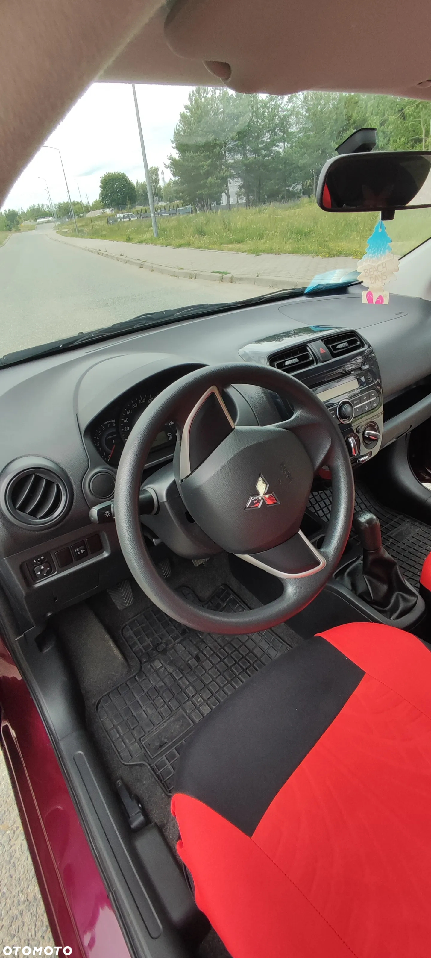 Mitsubishi Space Star 1.0 - 13