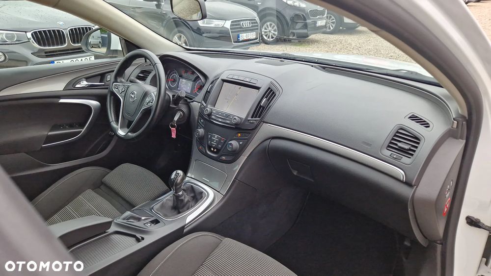 Opel Insignia 2.0 CDTI Cosmo ecoFLEX S&S - 11