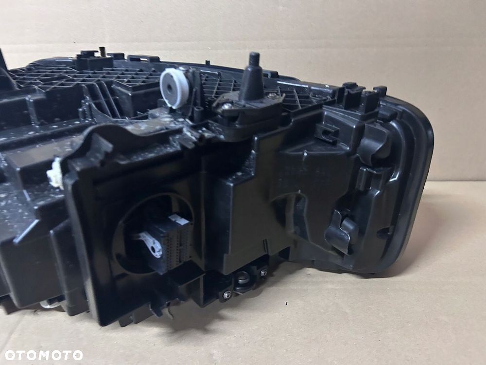 LAMPA PRAWA BMW 5 G30 G31 LIFT FULL LED - 8