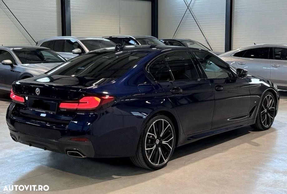 BMW 5 Series 2022 — imagine 26