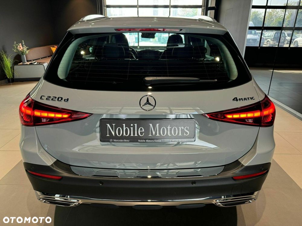 Mercedes-Benz Klasa C - 4