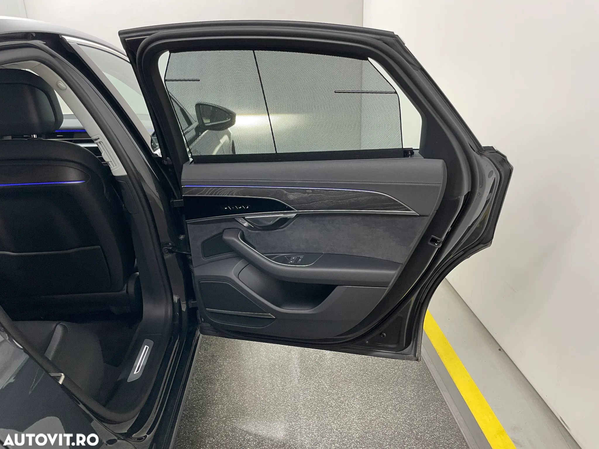 Audi A8 60 TFSI e quattro Tiptronic PHEV - 15