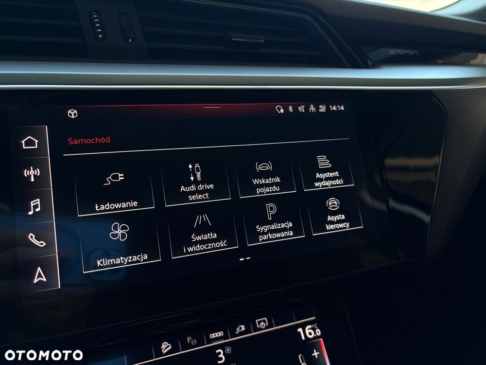 Audi e-tron Sportback - 30