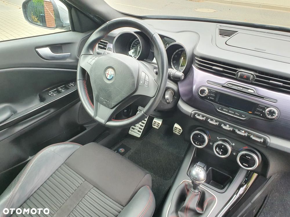 Alfa Romeo Giulietta 1.4 TB 16V Turismo - 28