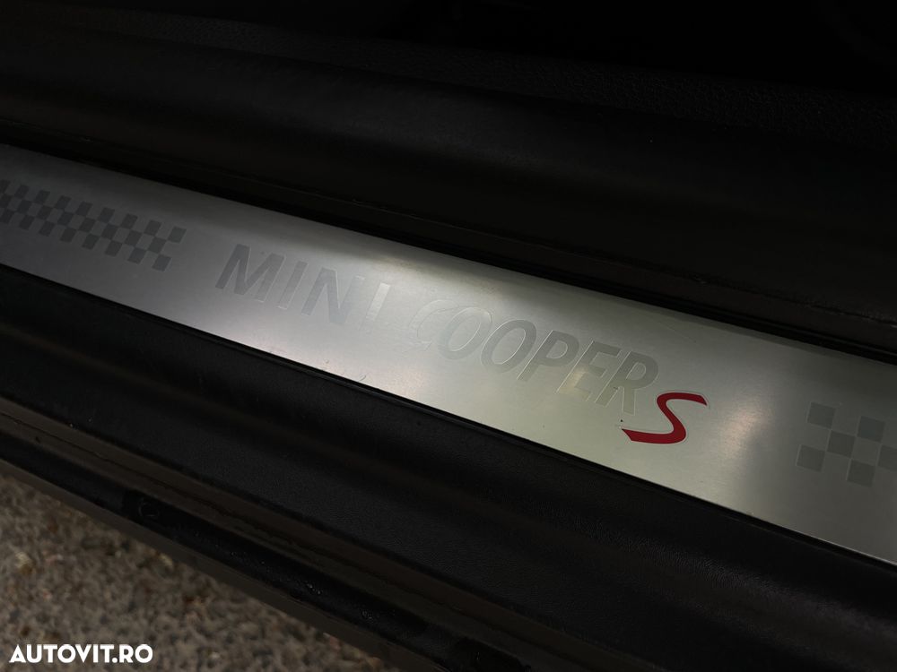 Mini Clubman - 13