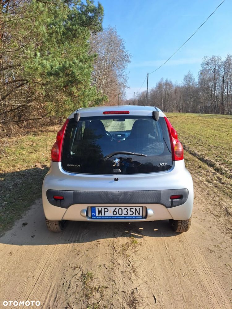 Peugeot 107 - 3