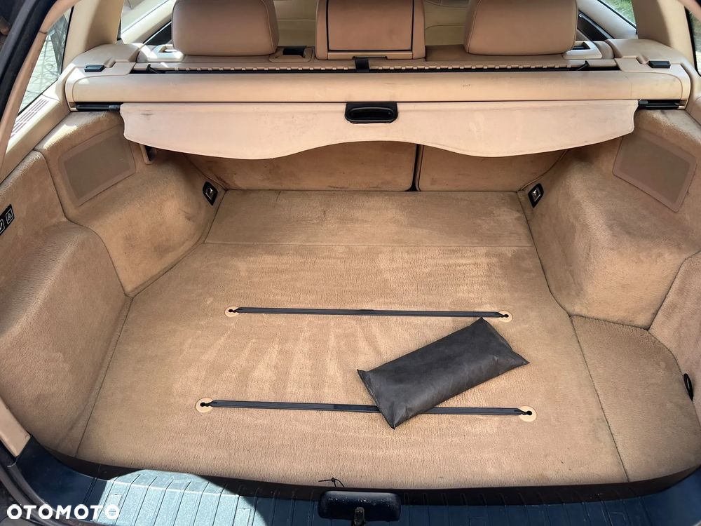 BMW Seria 3 - 30