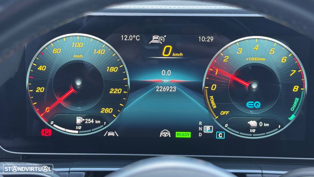 Mercedes-Benz GLE 350 e 4Matic 9G-TRONIC AMG Line - 23