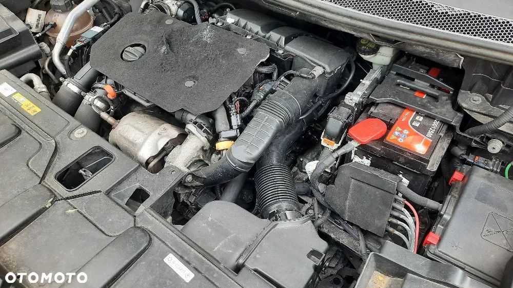 Peugeot 3008 1.5 BlueHDi Allure S&S EAT8 - 19