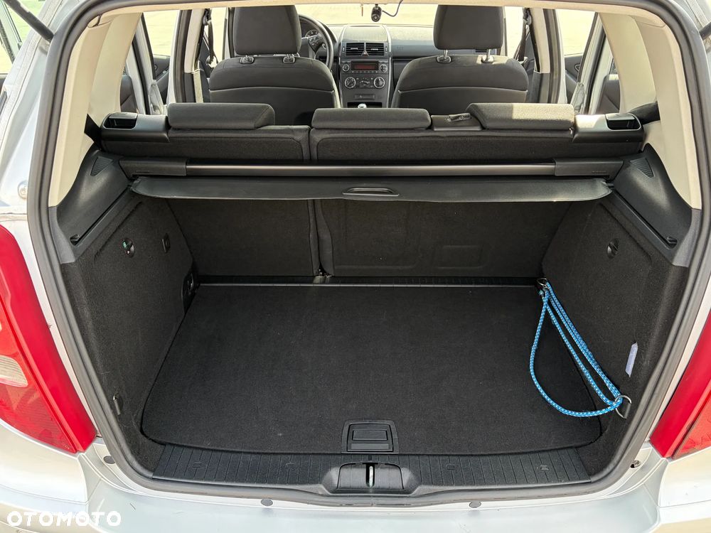 Mercedes-Benz Klasa A 170 Classic - 20