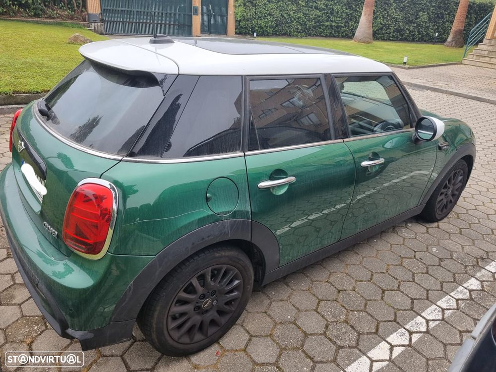 MINI 5 Portas Cooper Camden Edition Auto - 5